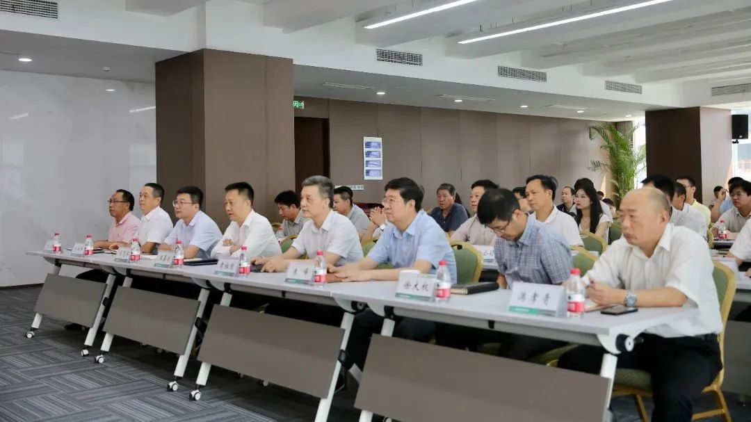 ��yun�����������