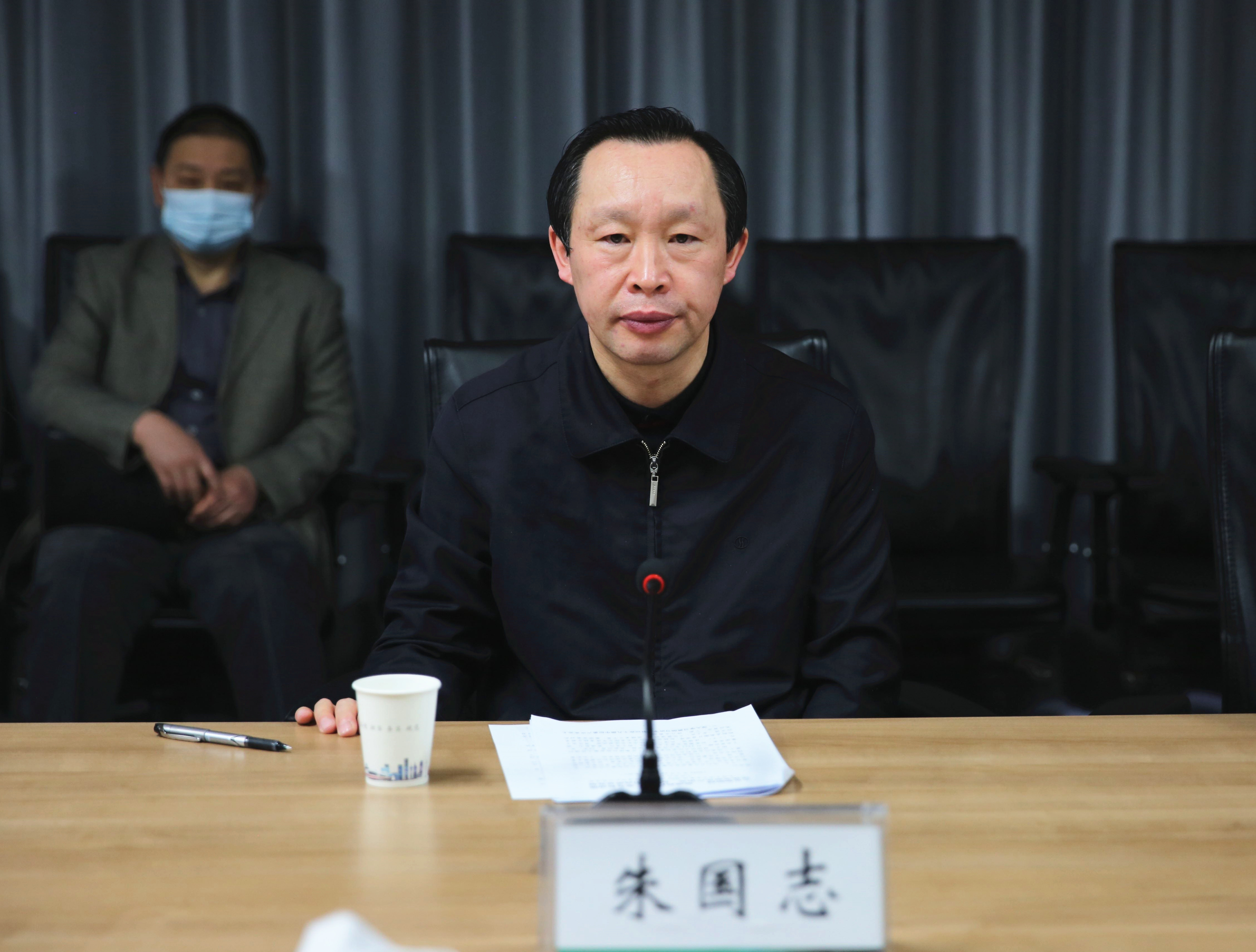 ��yun�����������