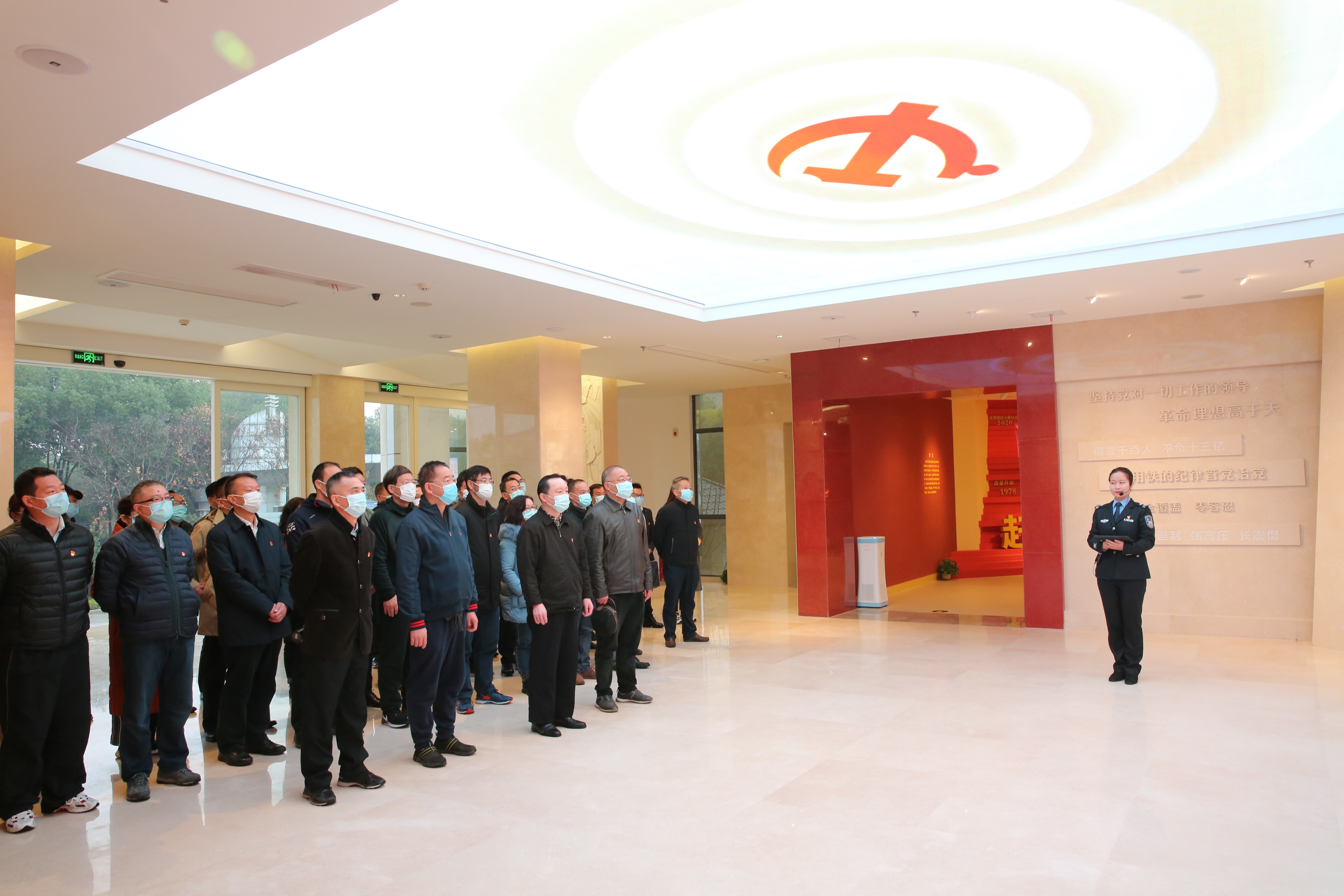 ��yun�����������