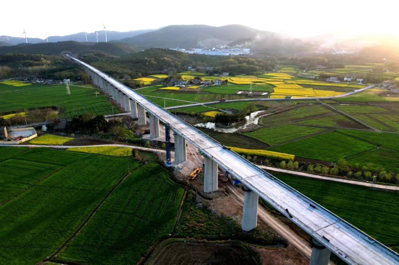 ��yun�����������