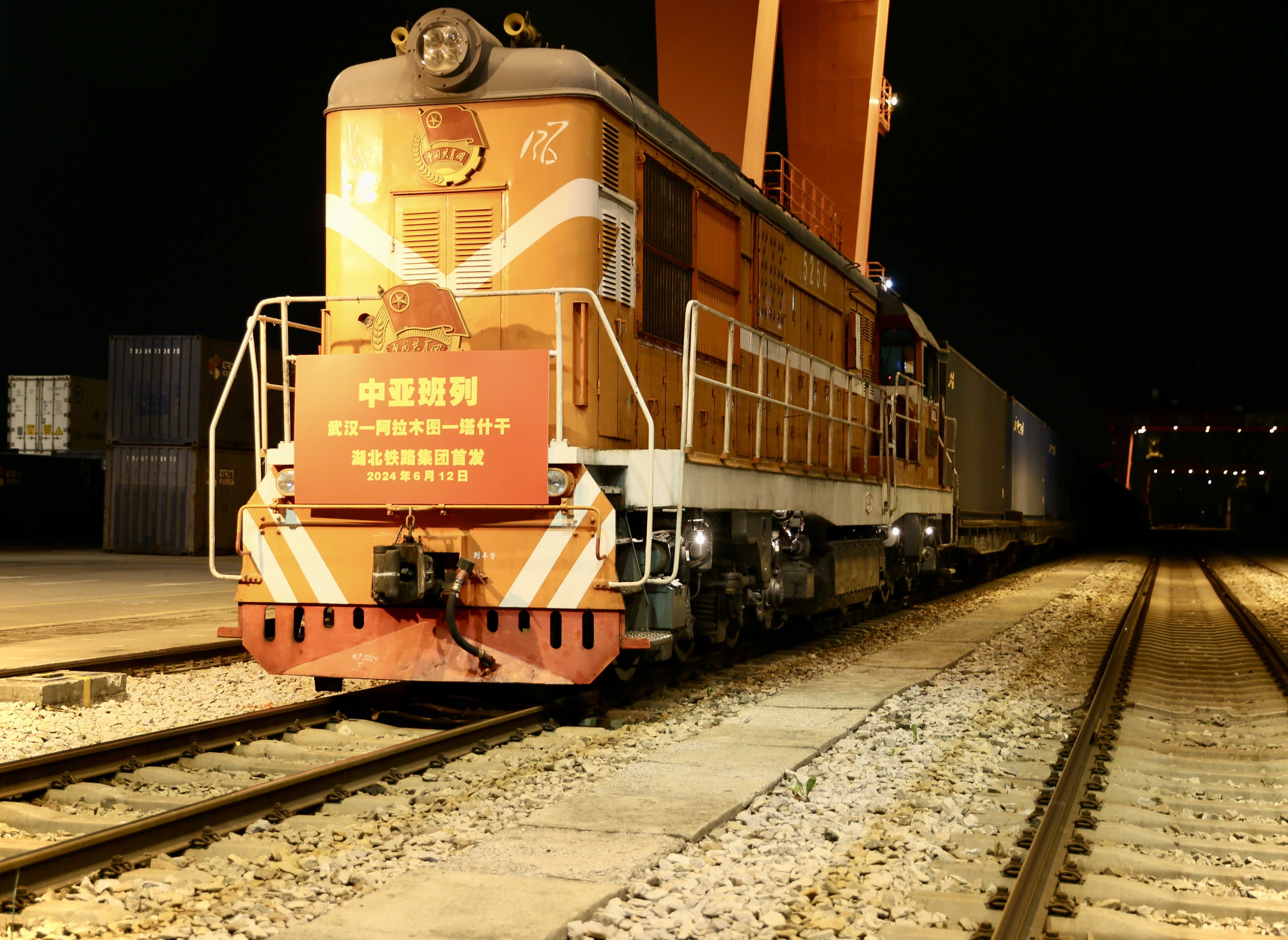 ��yun�����������