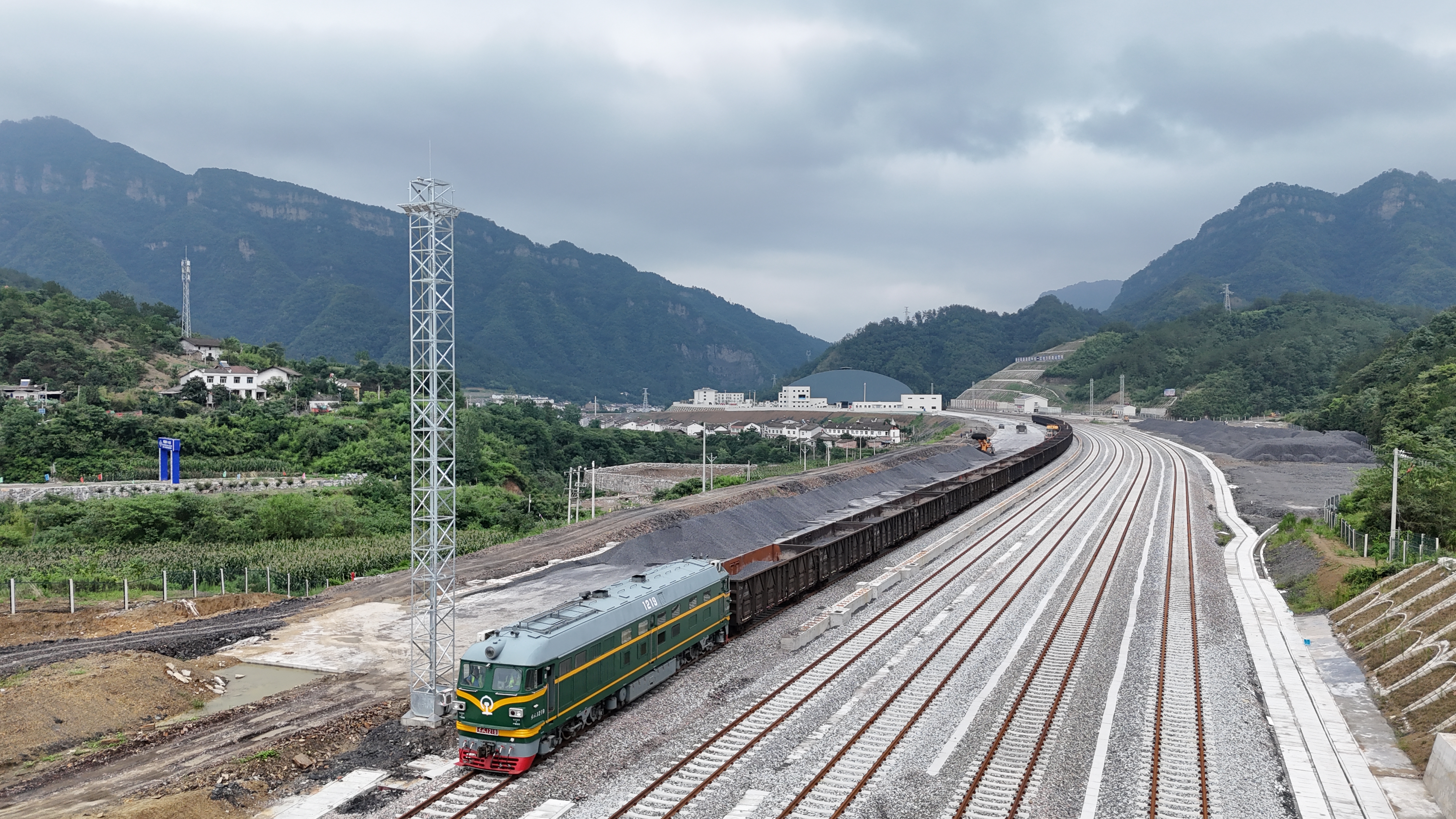 ��yun�����������