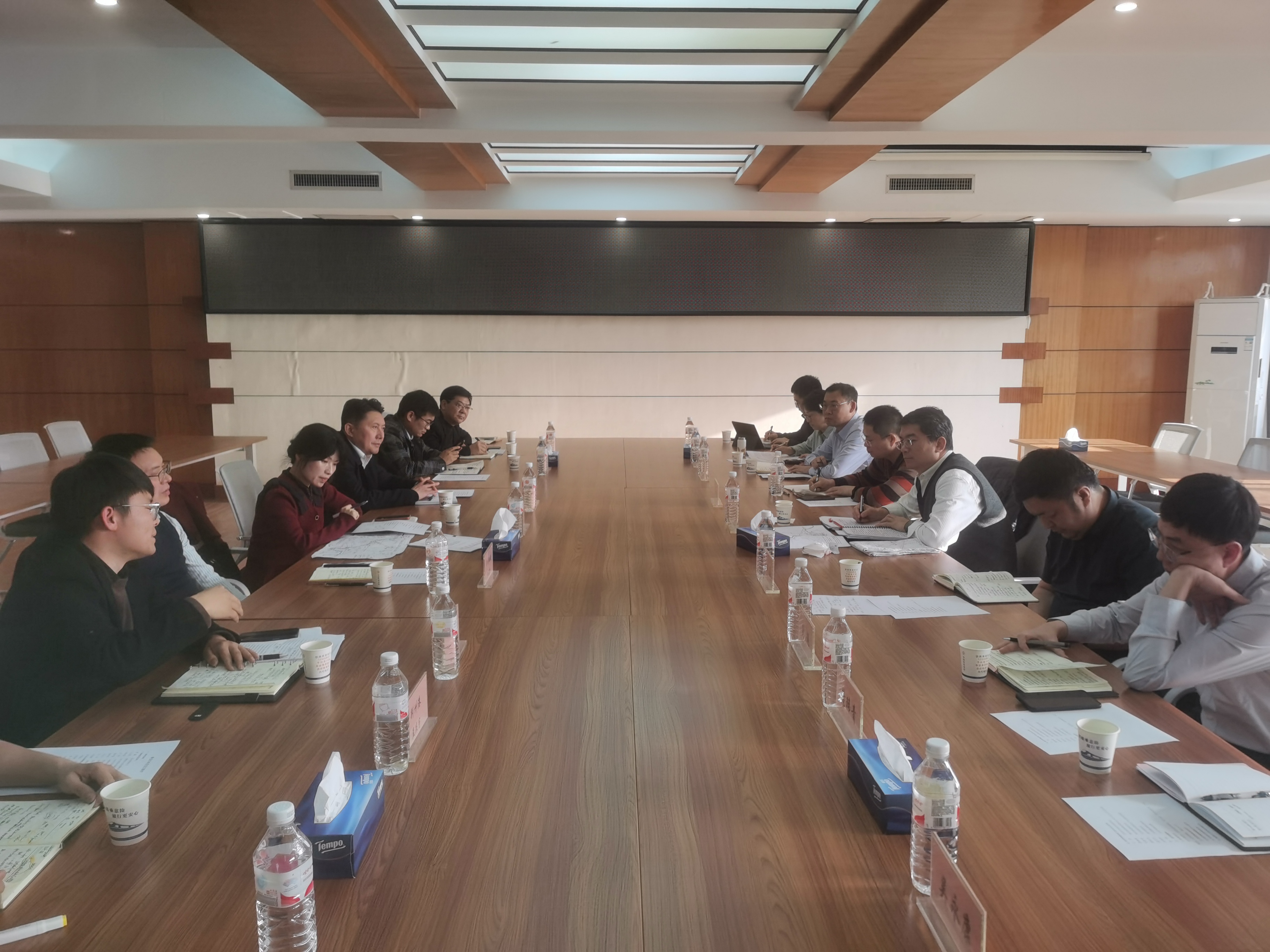 ��yun�����������