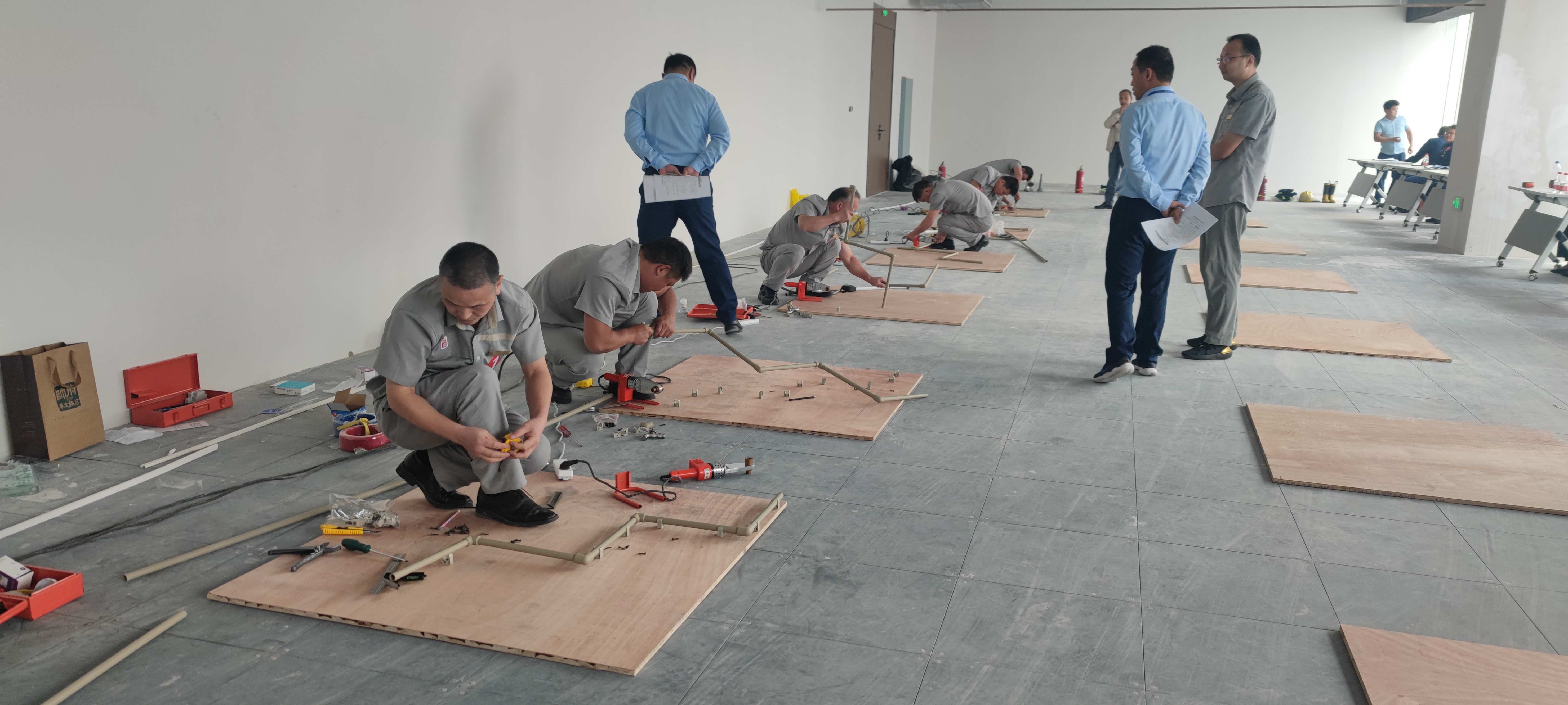 ��yun�����������