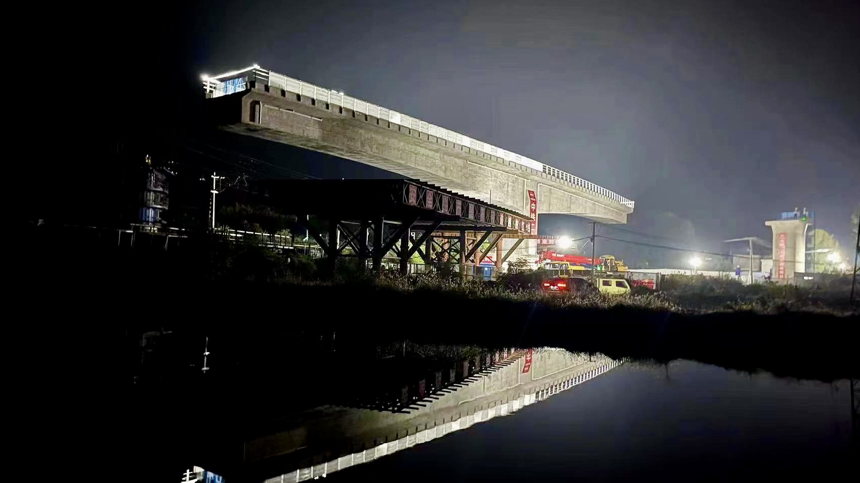 ��yun�����������