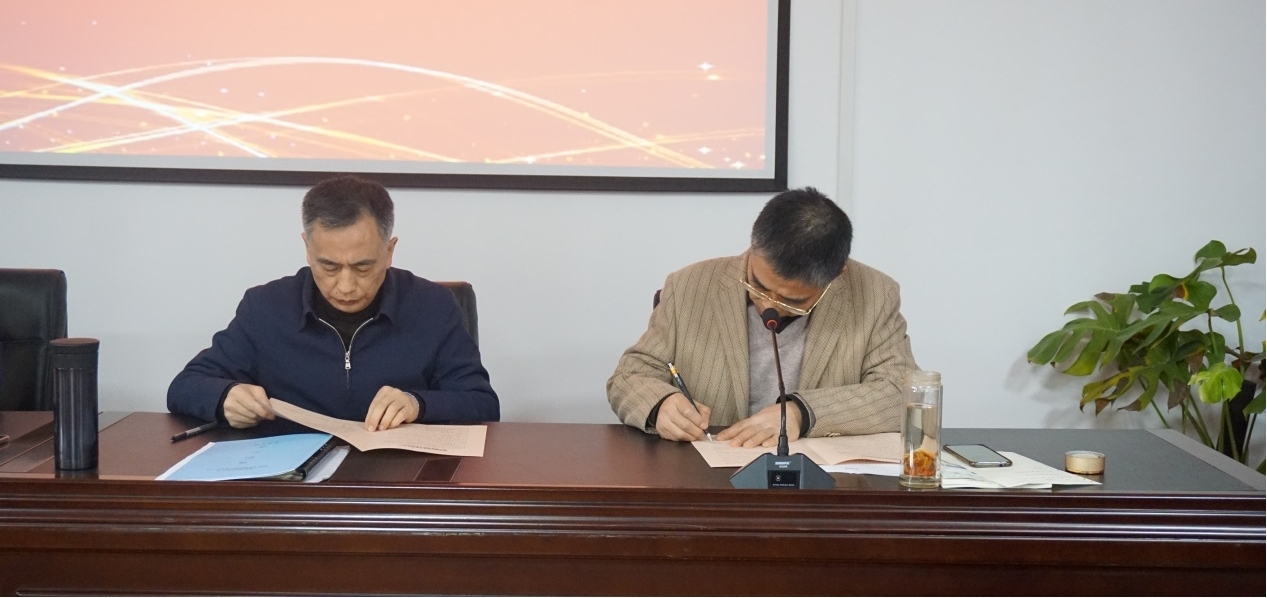 ��yun�����������