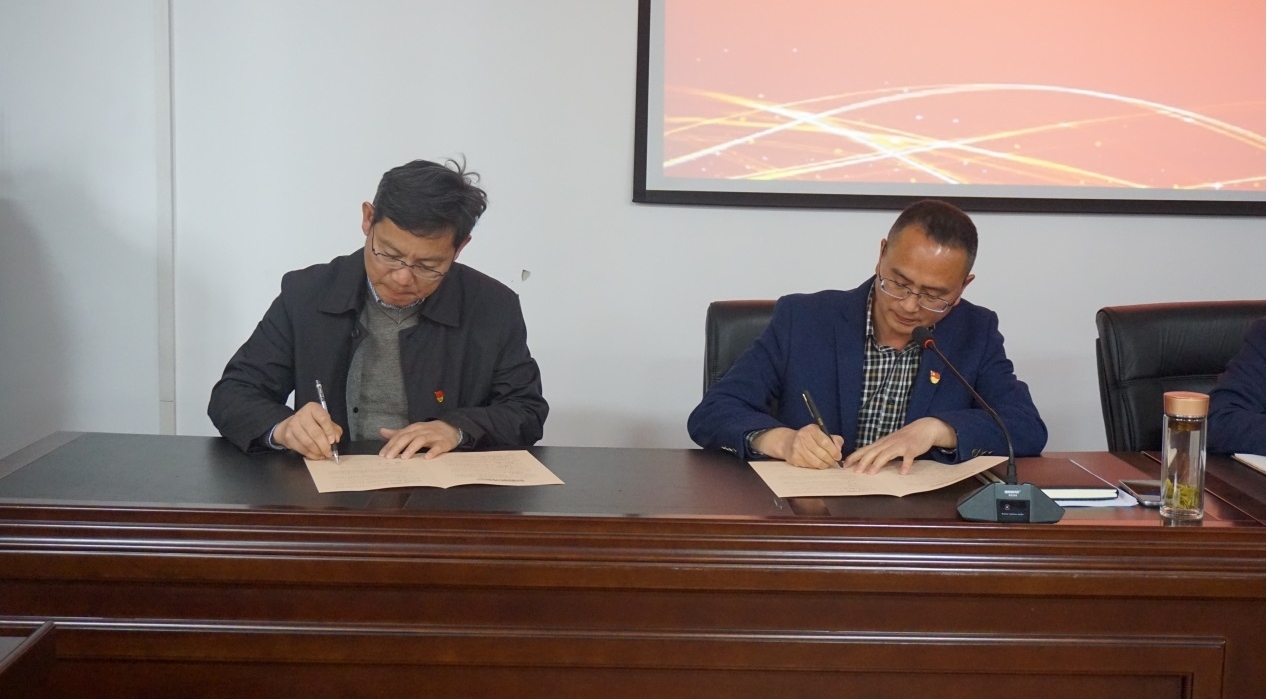 ��yun�����������