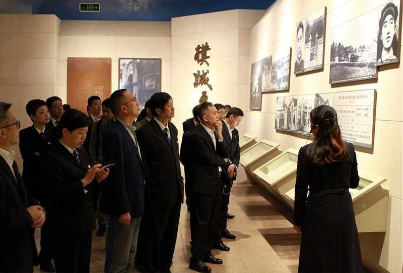 ��yun�����������