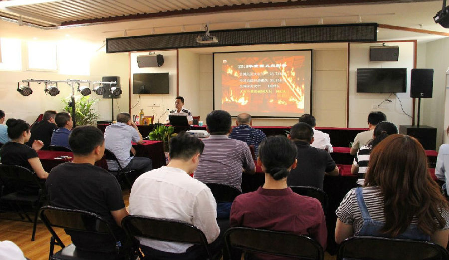 ��yun�����������