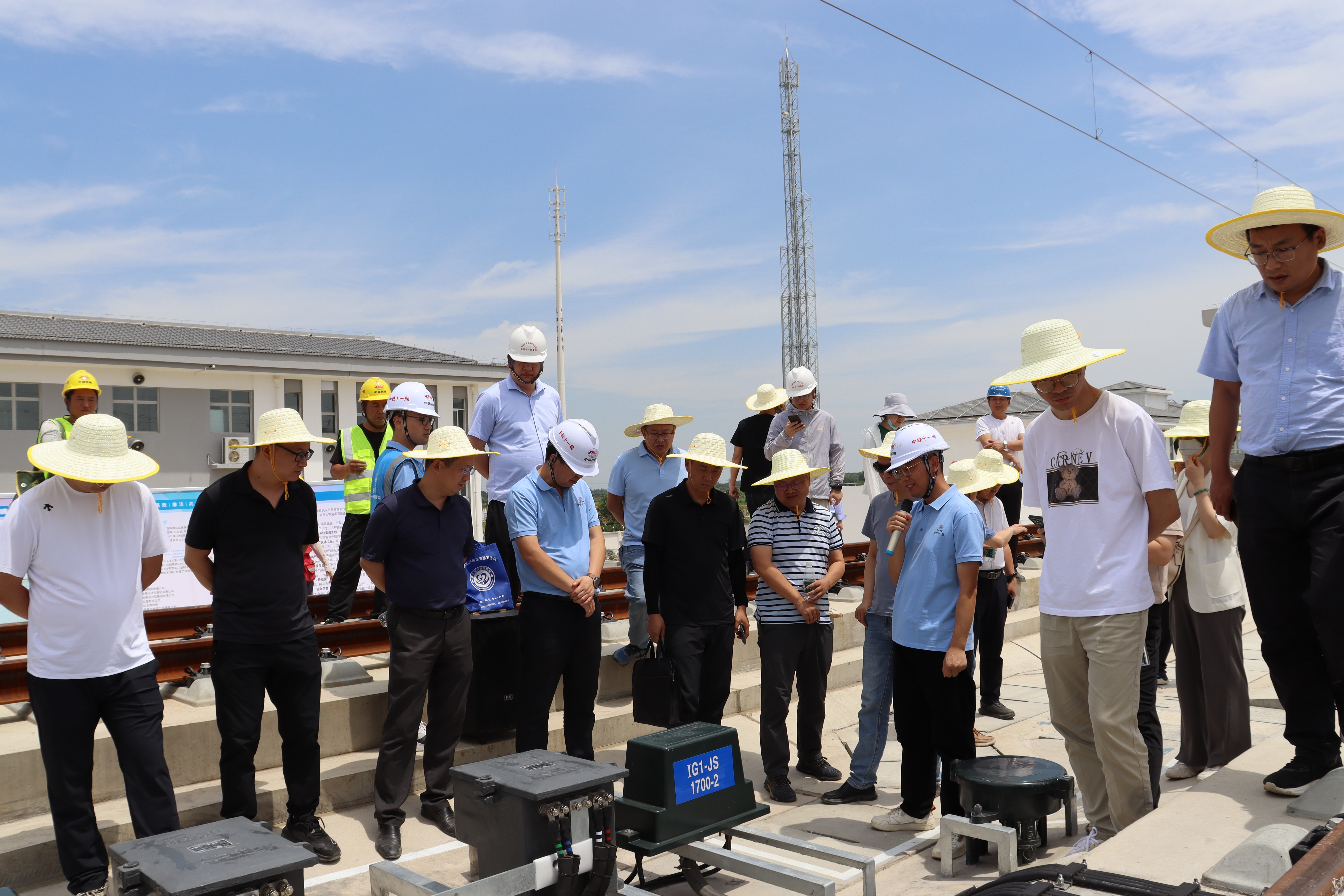 ��yun�����������