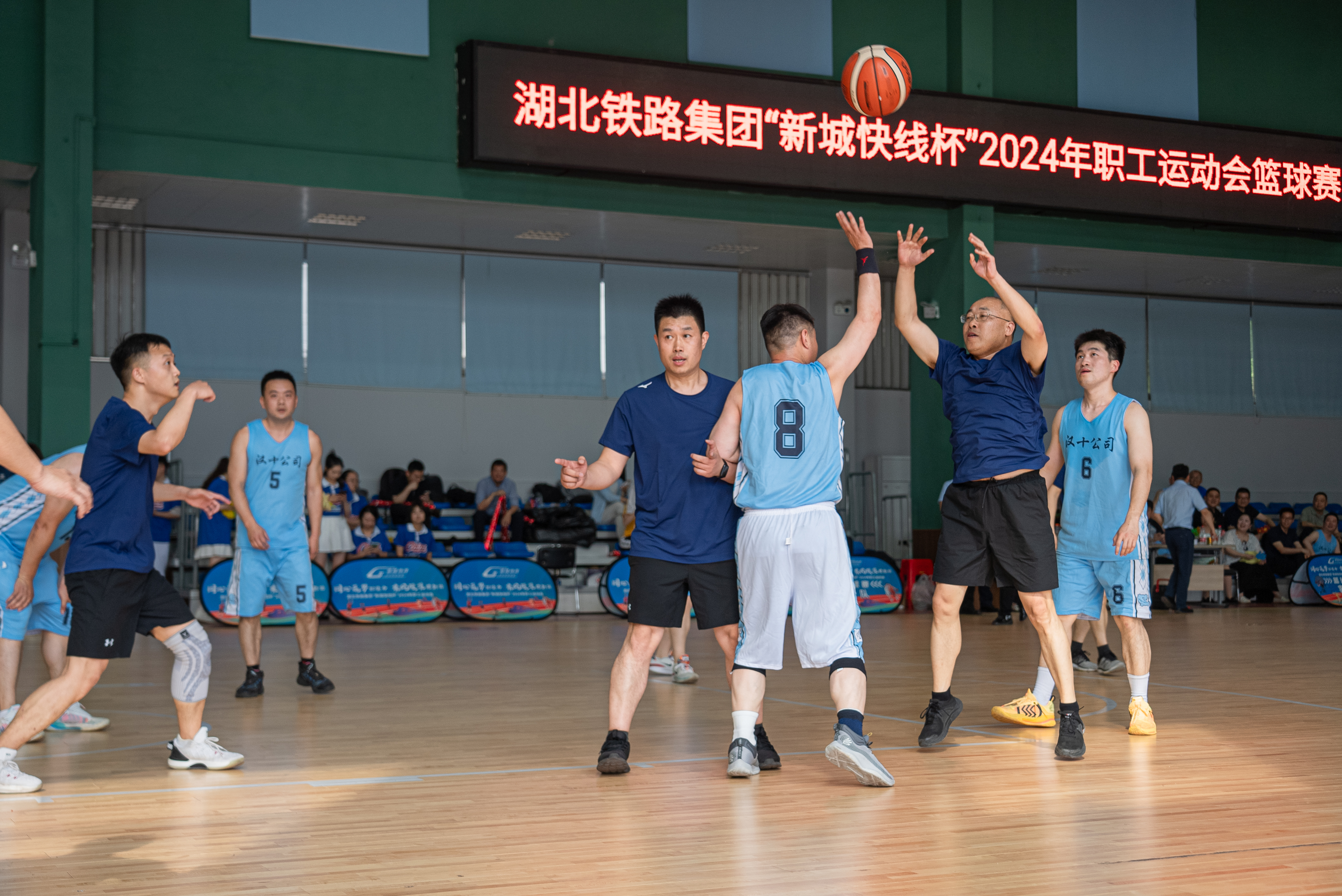 ��yun�����������