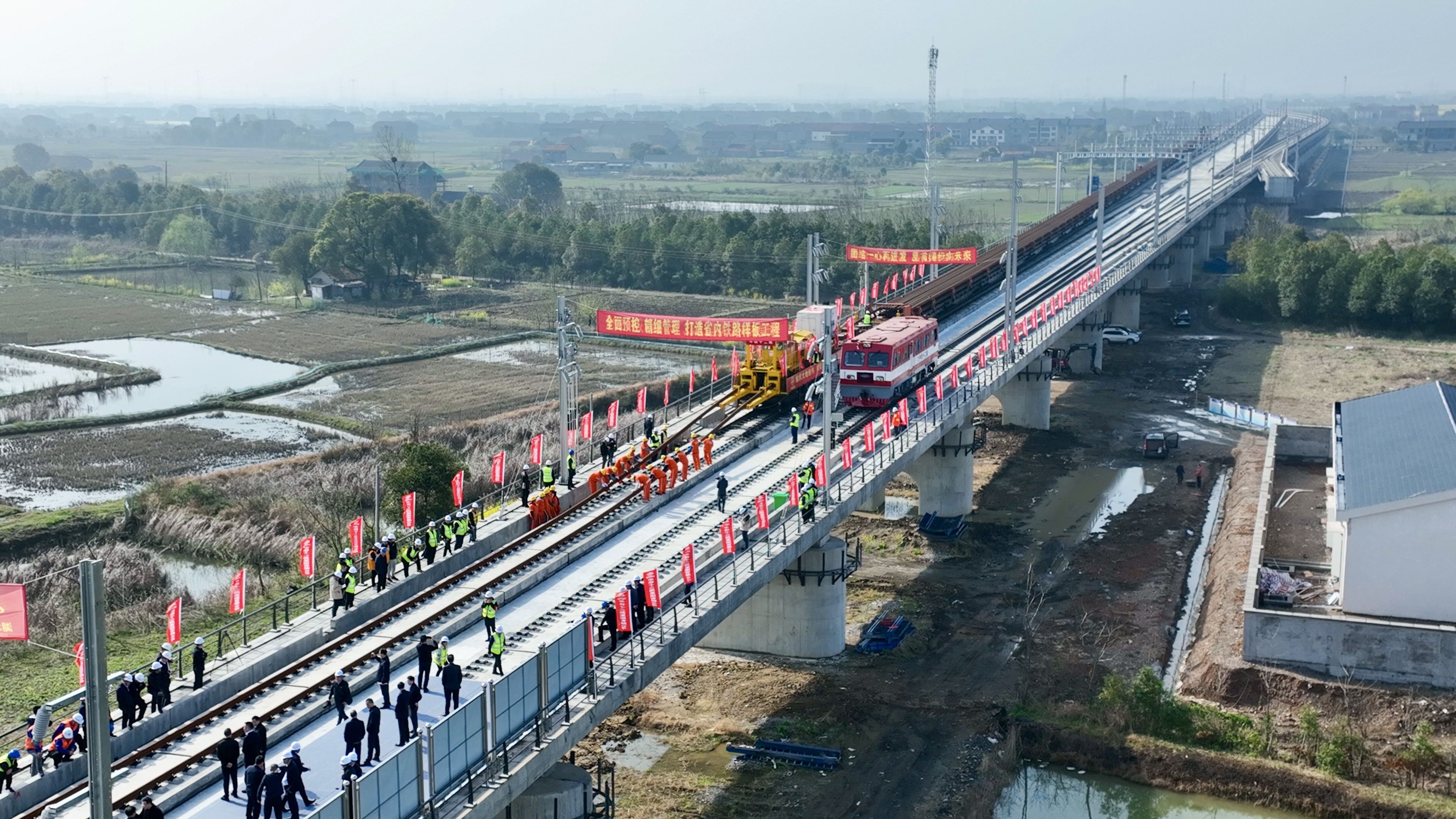 ��yun�����������