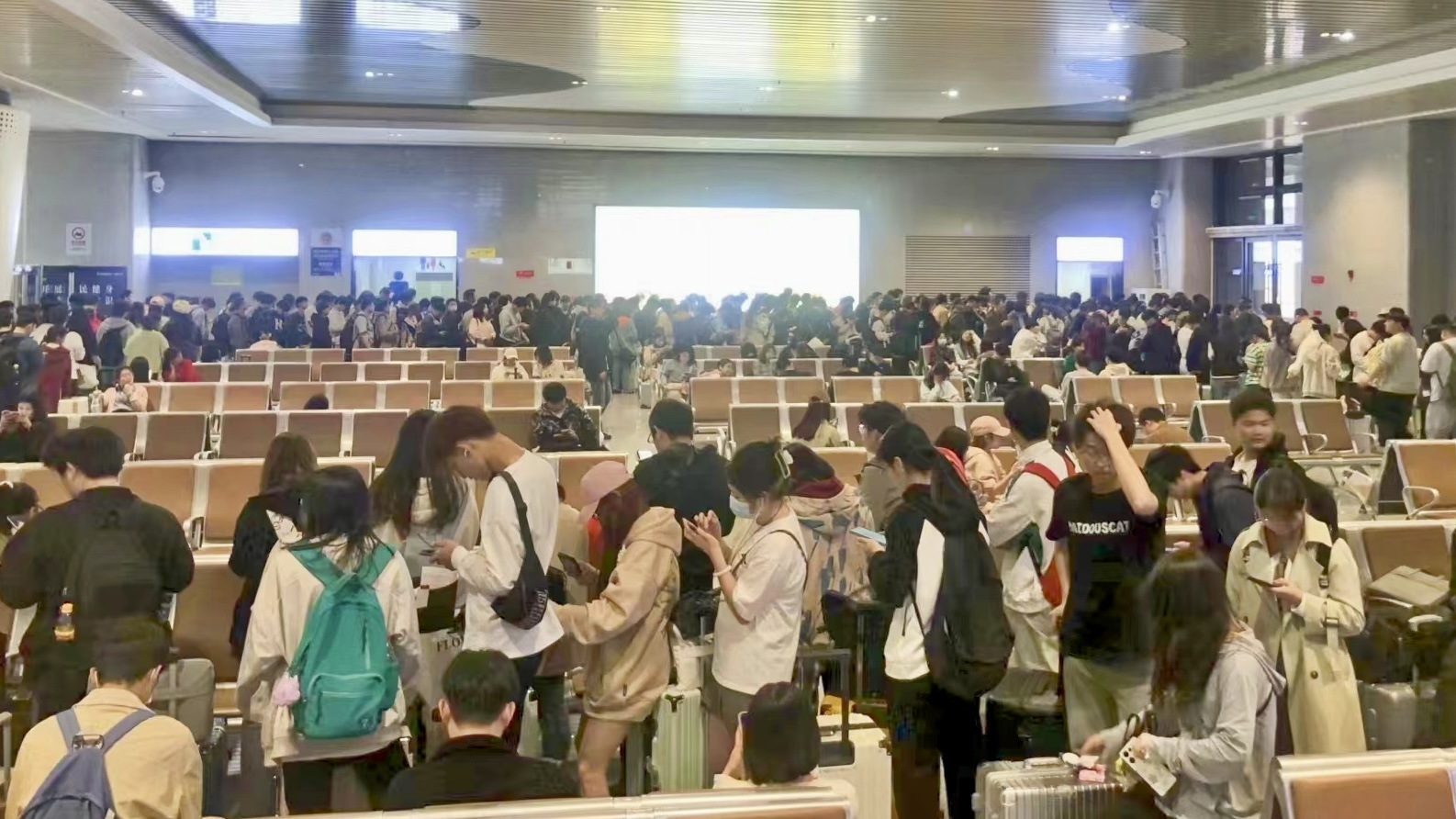 ��yun�����������