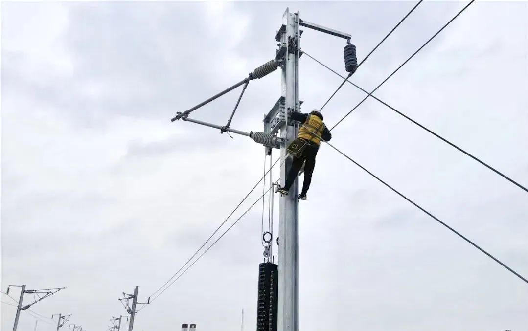 ��yun�����������