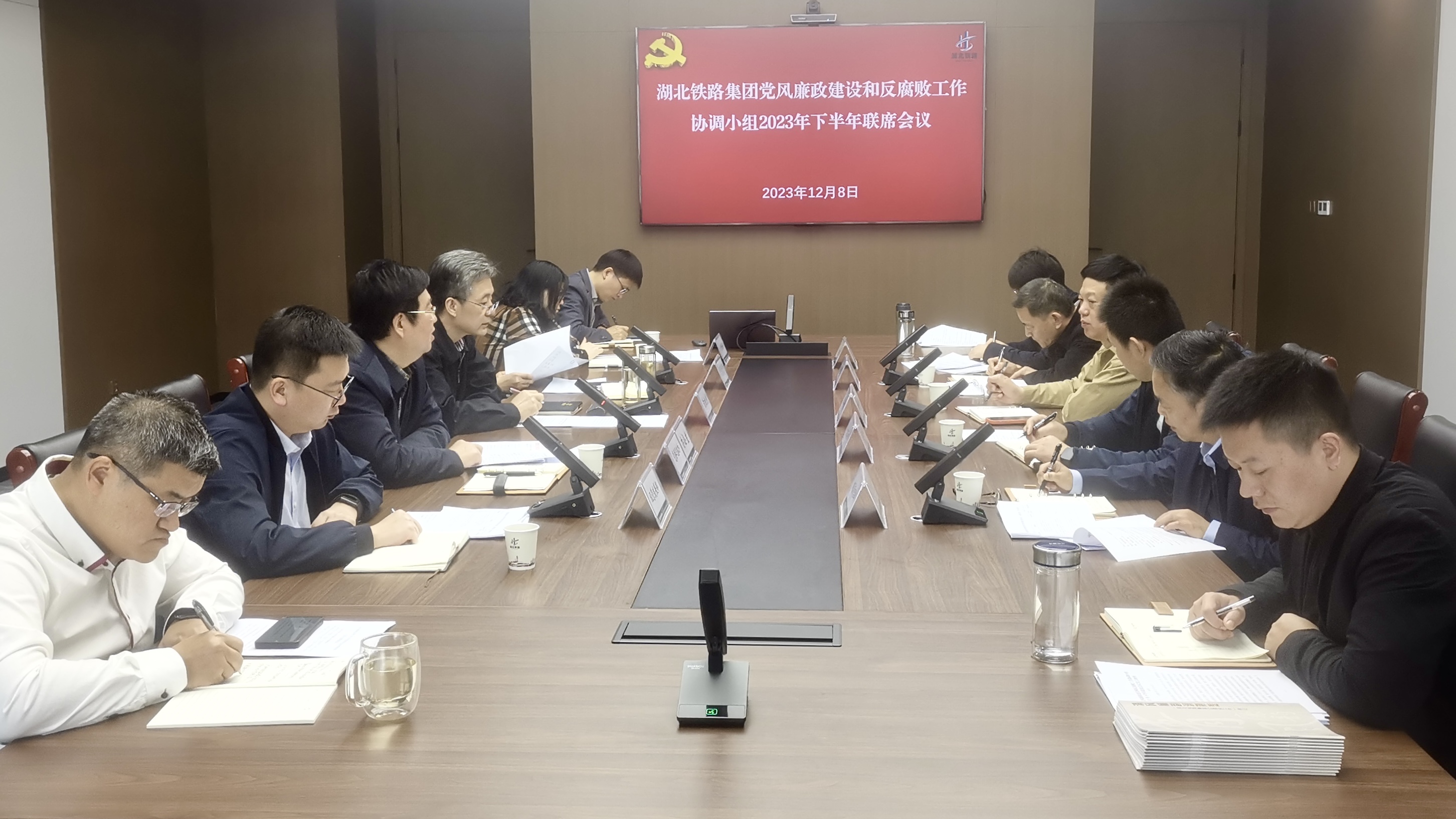 ��yun�����������