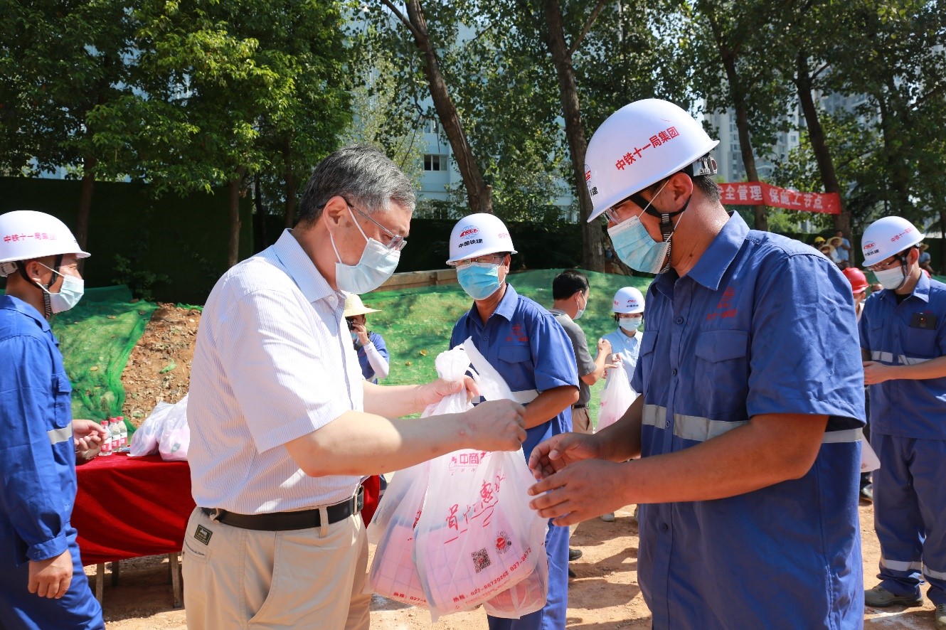 ��yun�����������