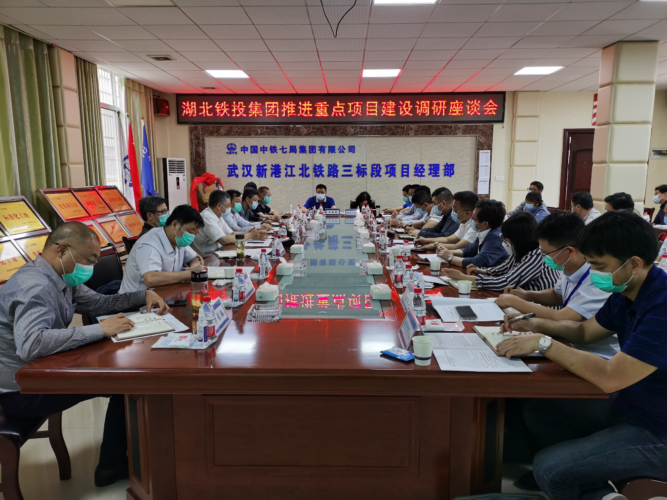 ��yun�����������