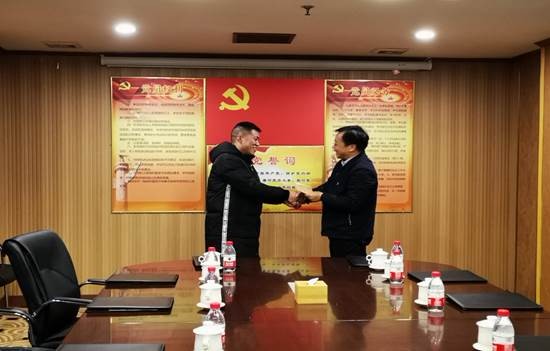 ��yun�����������