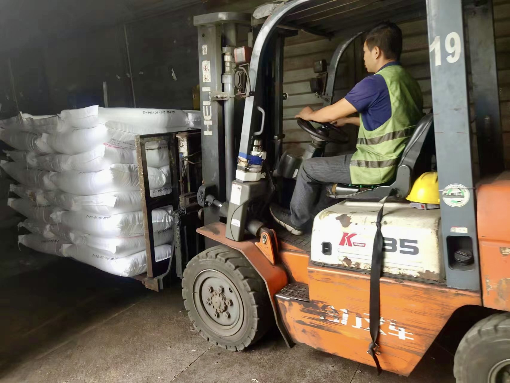 ��yun�����������