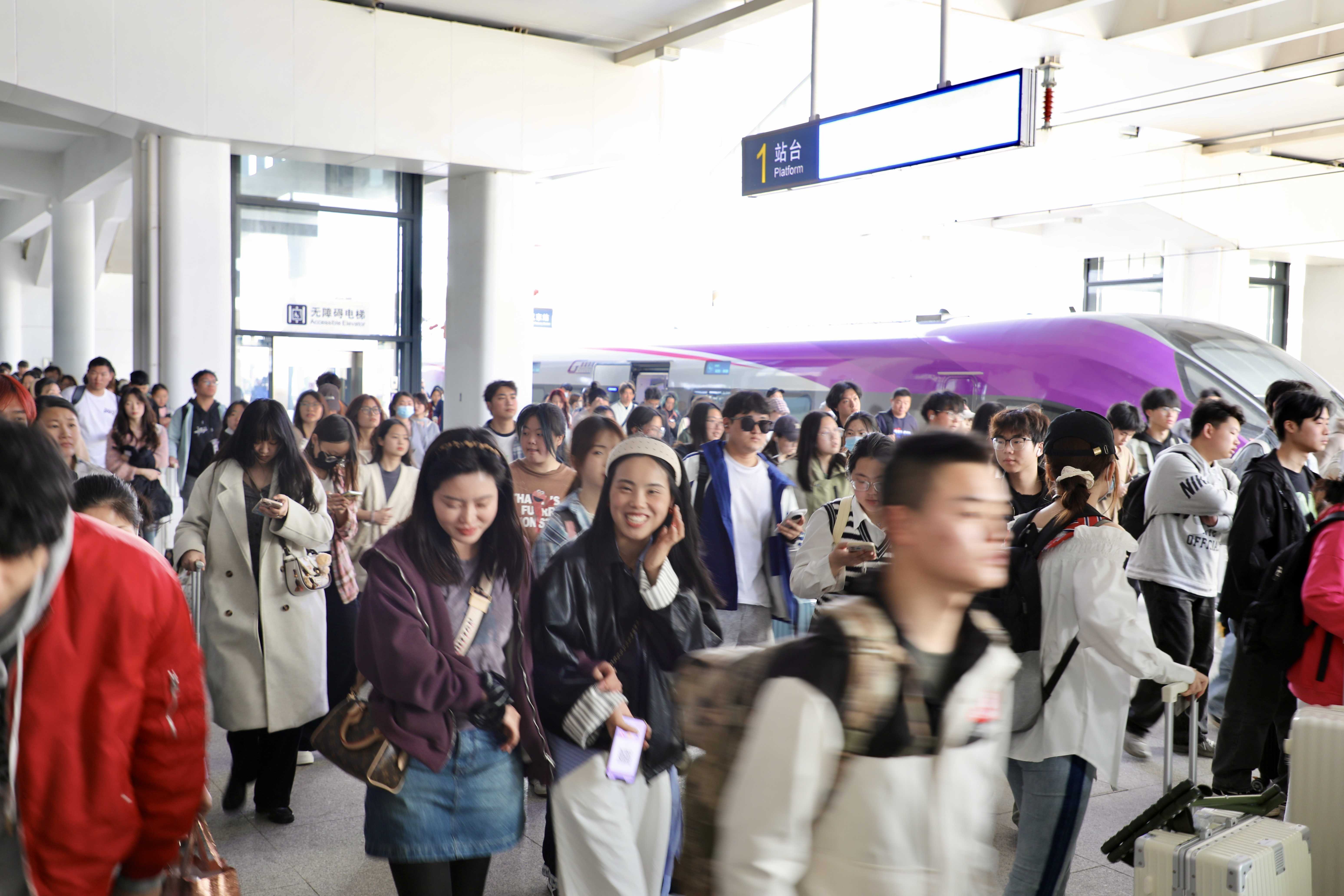 ��yun�����������