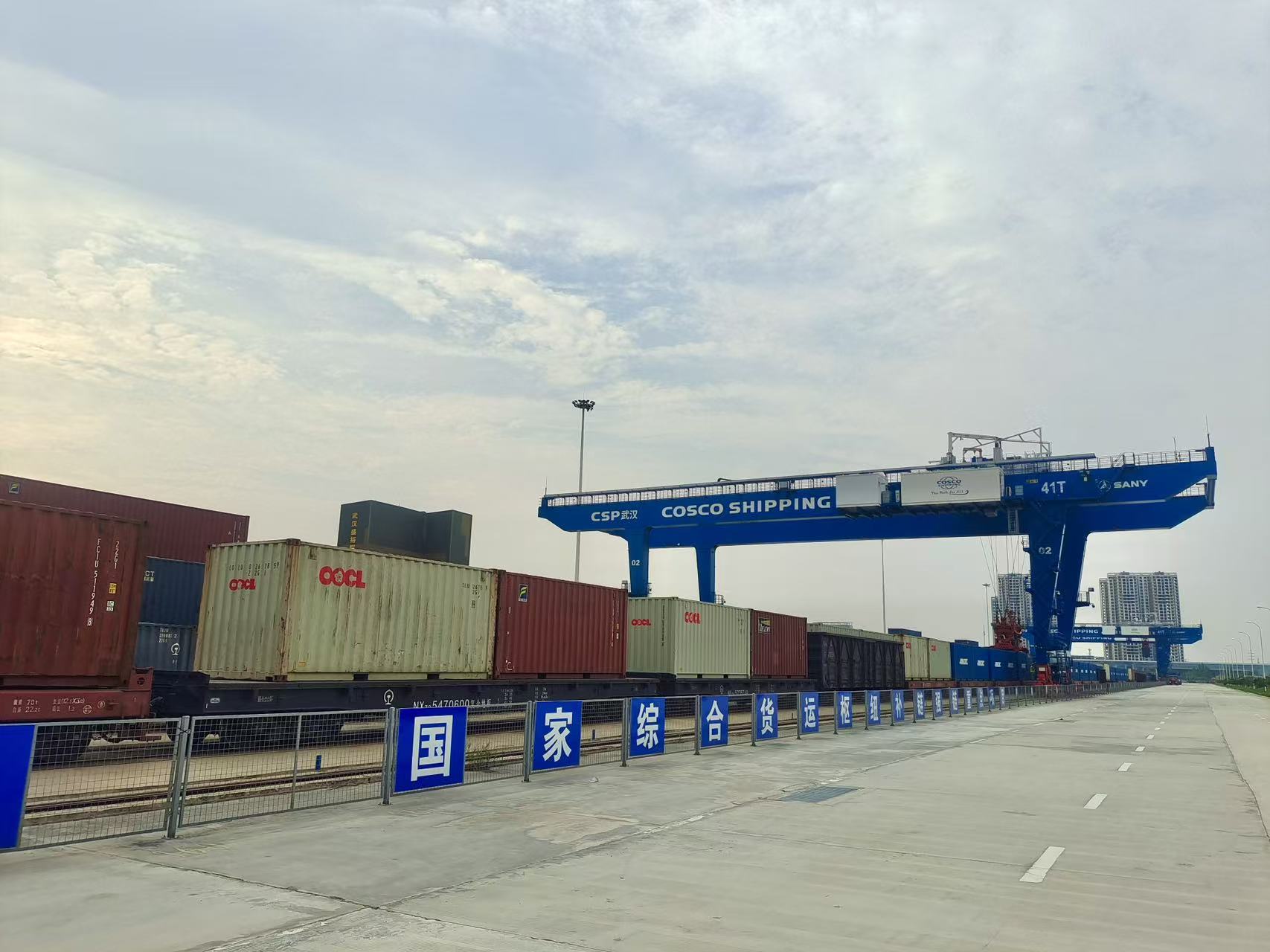 ��yun�����������