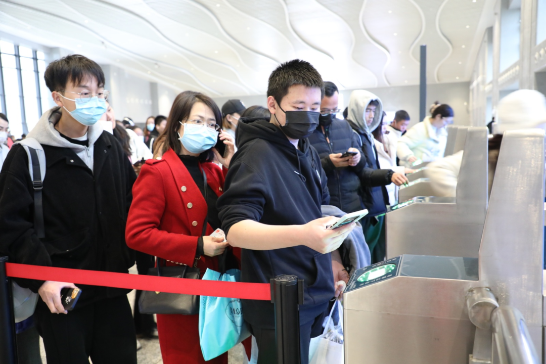 ��yun�����������