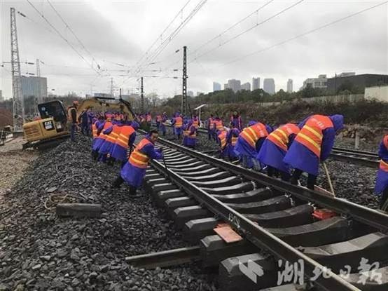 ��yun�����������