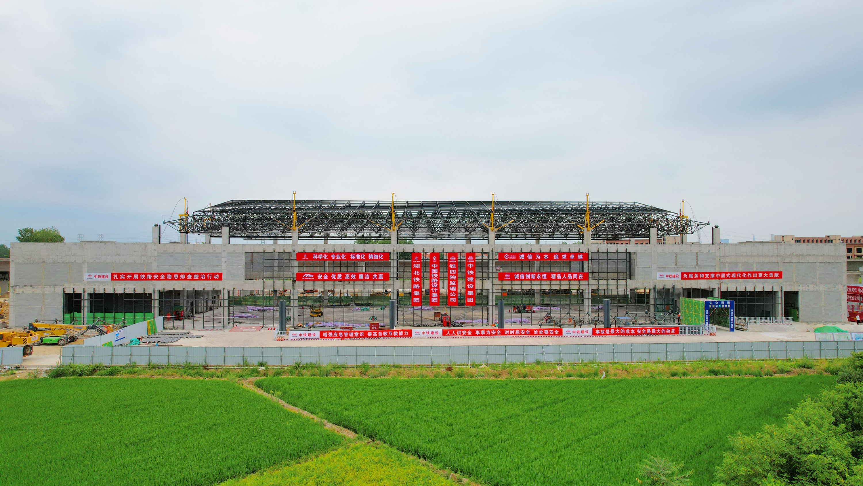 ��yun�����������