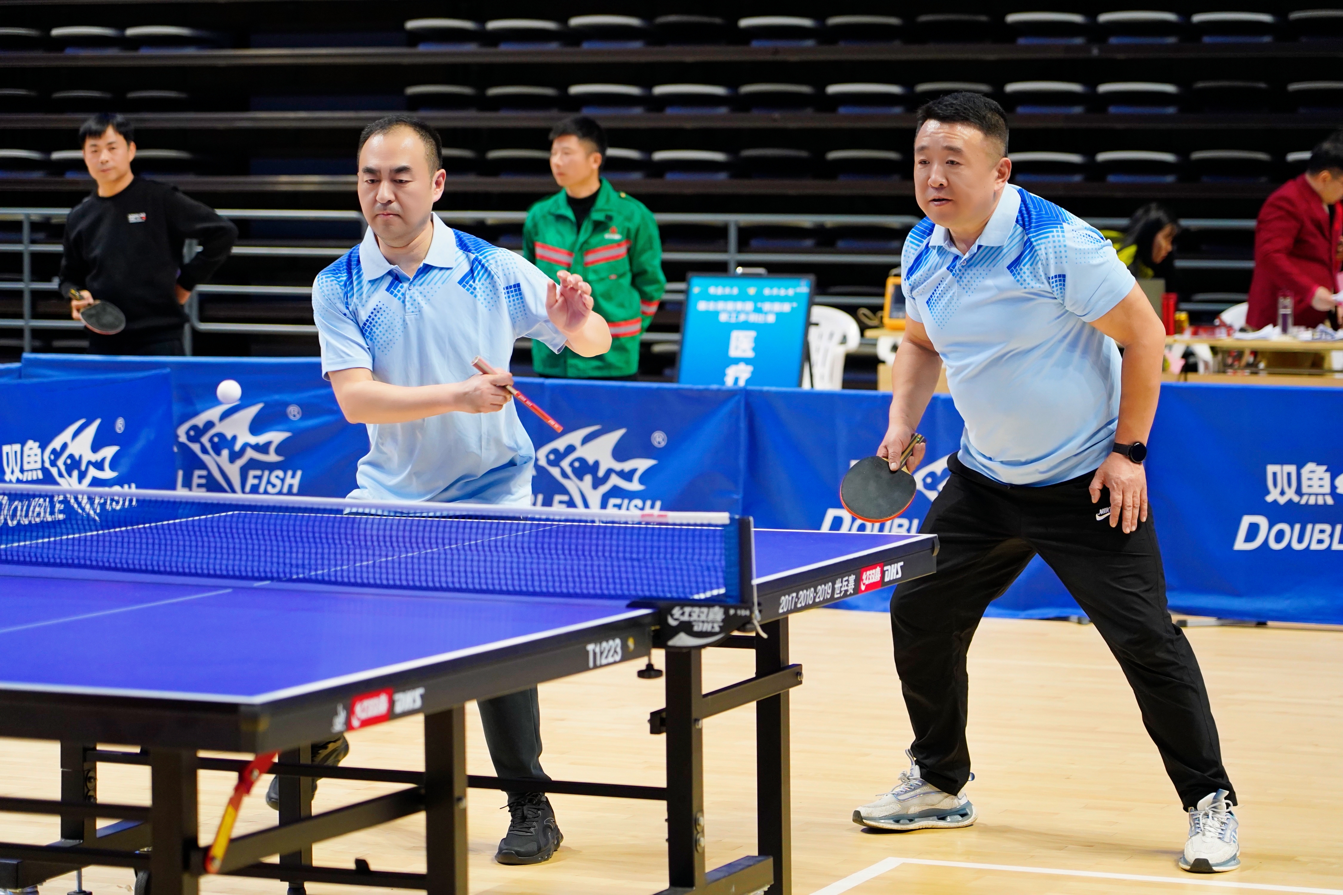 ��yun�����������