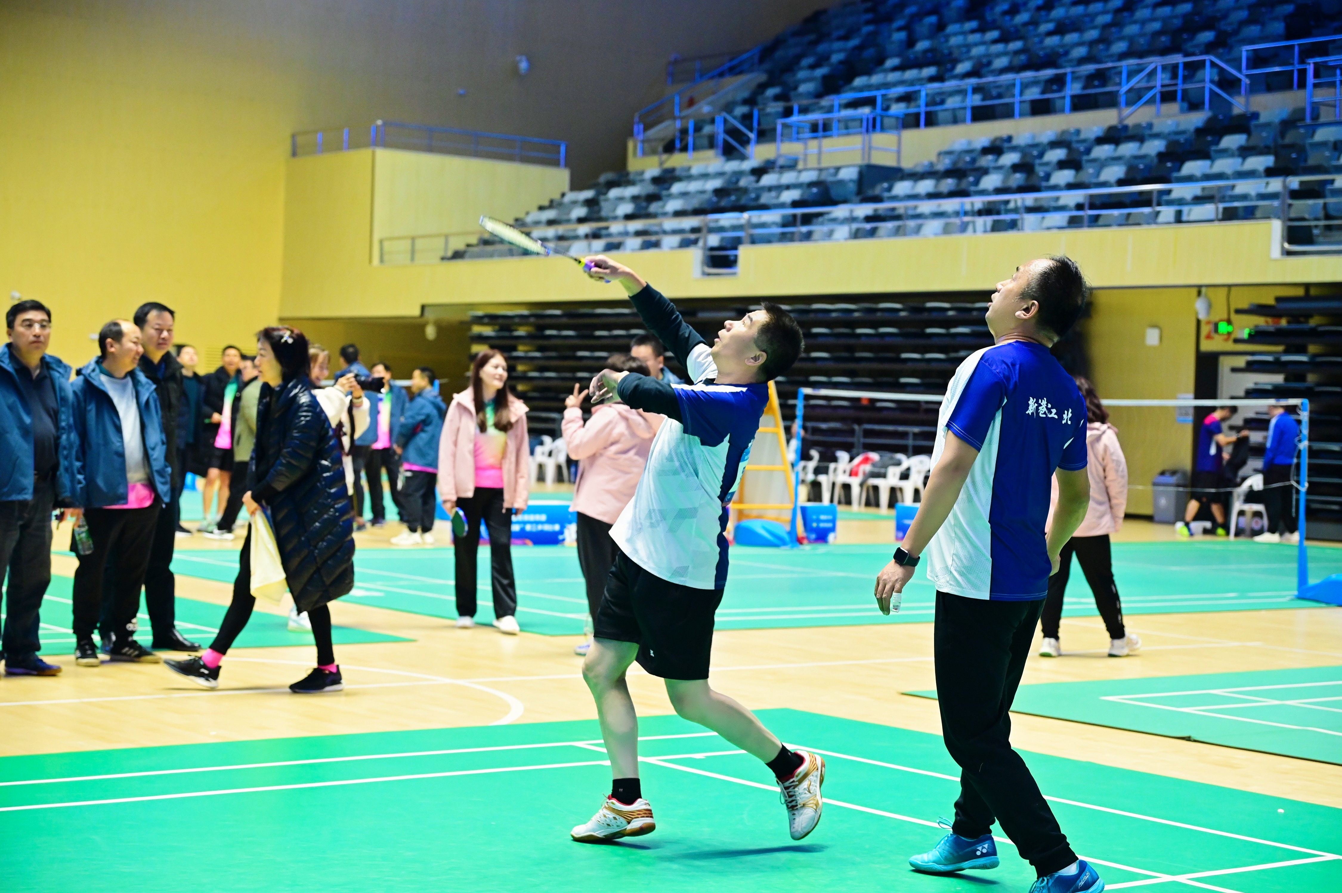 ��yun�����������