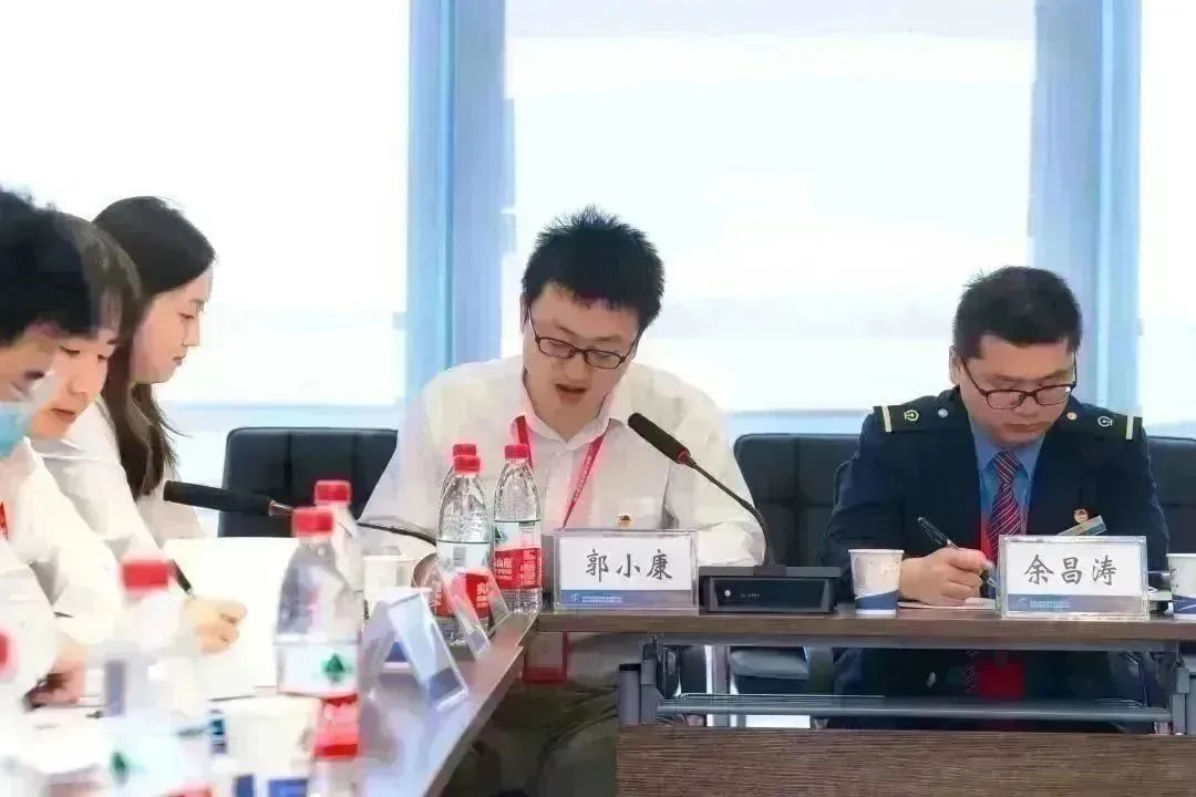 ��yun�����������