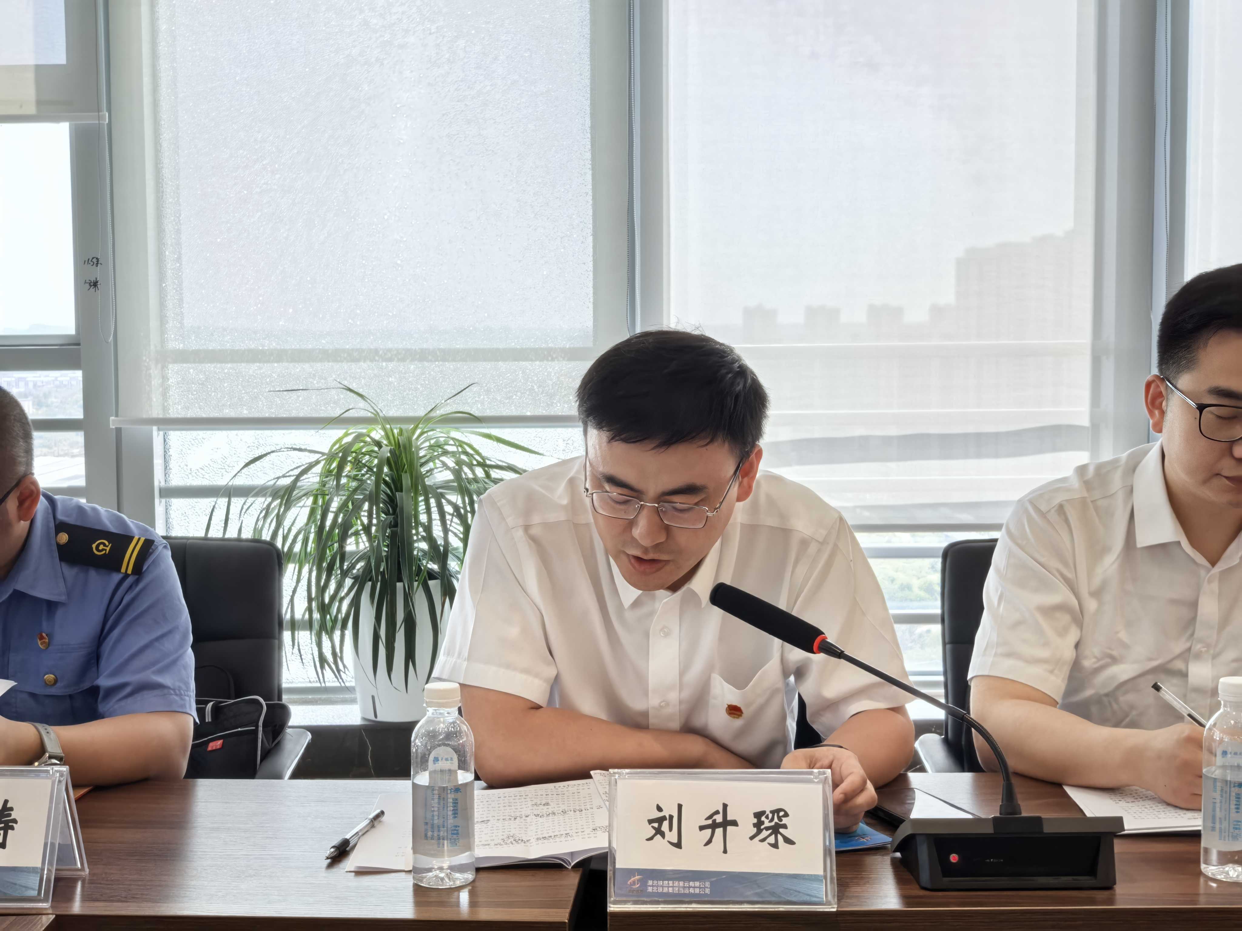 ��yun�����������