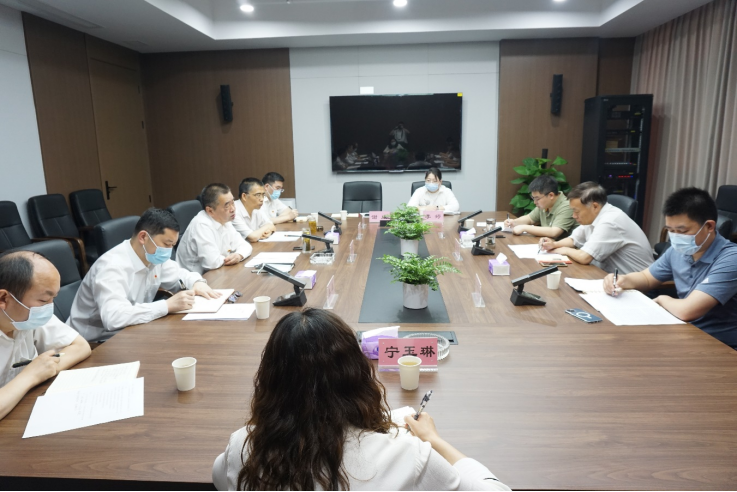 ��yun�����������