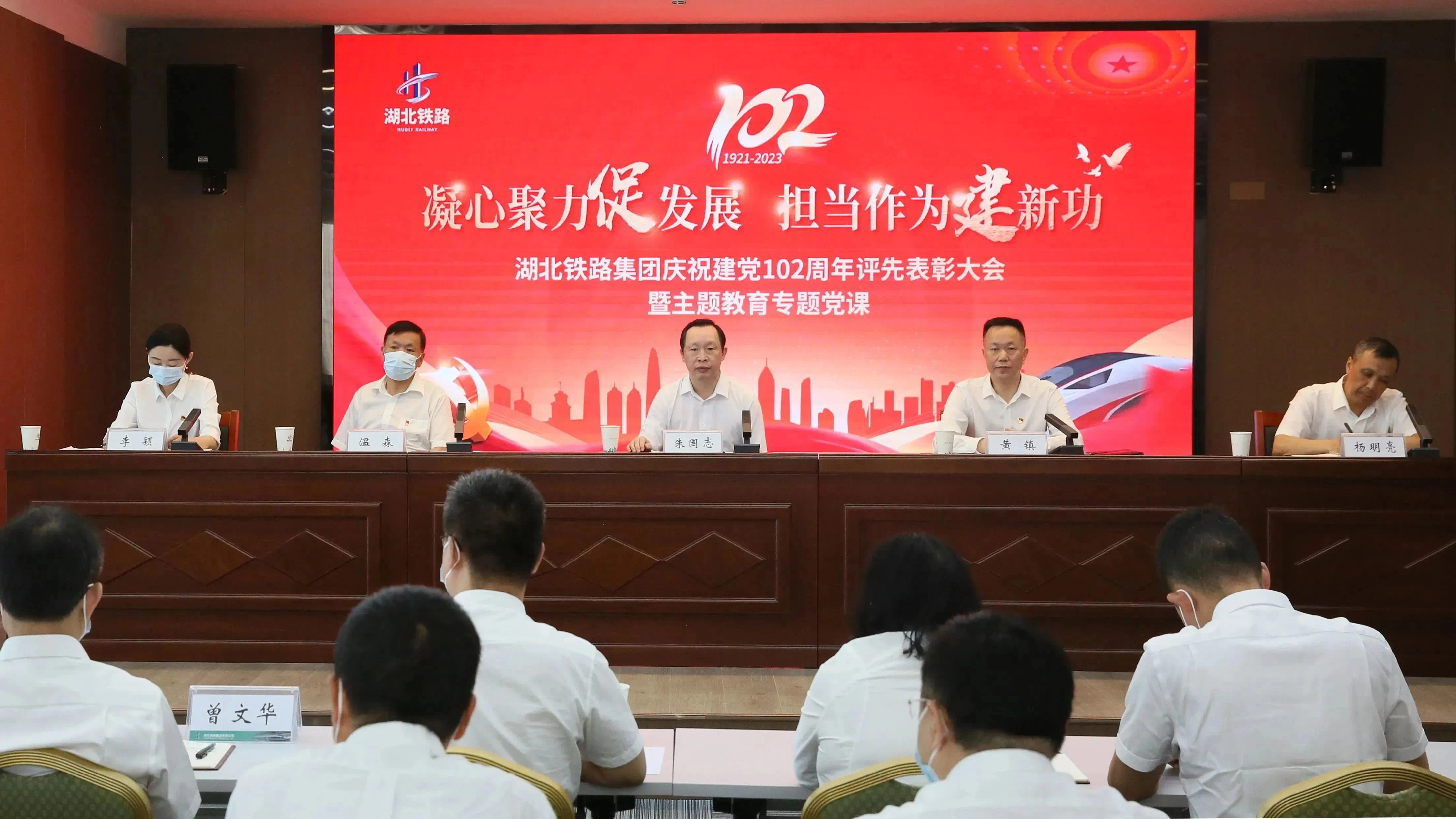 ��yun�����������