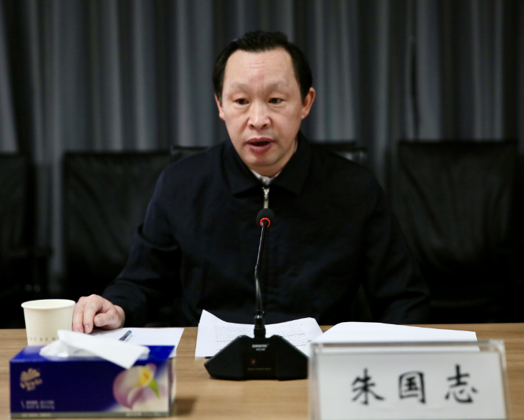 ��yun�����������