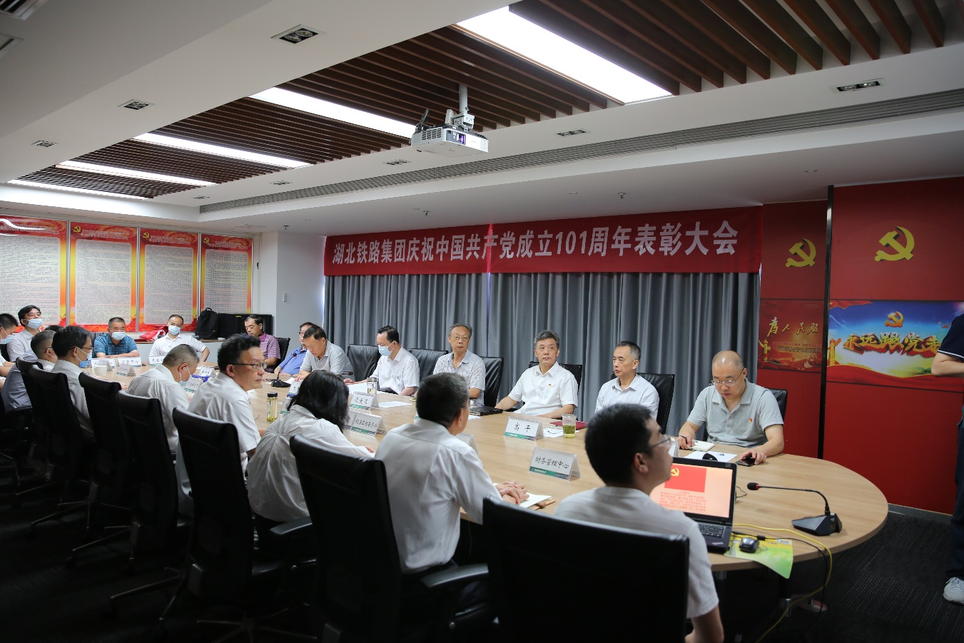 ��yun�����������