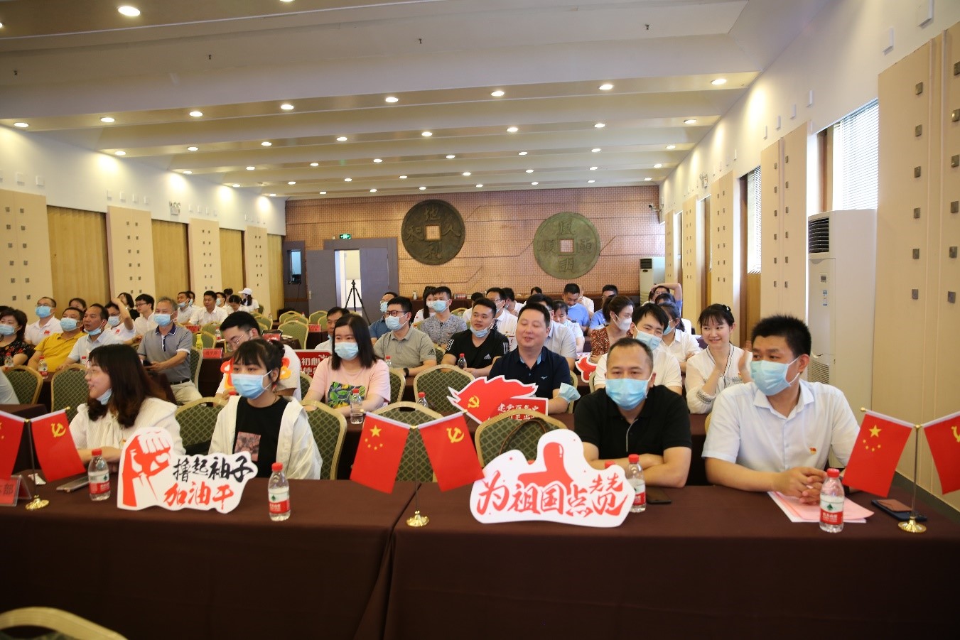 ��yun�����������