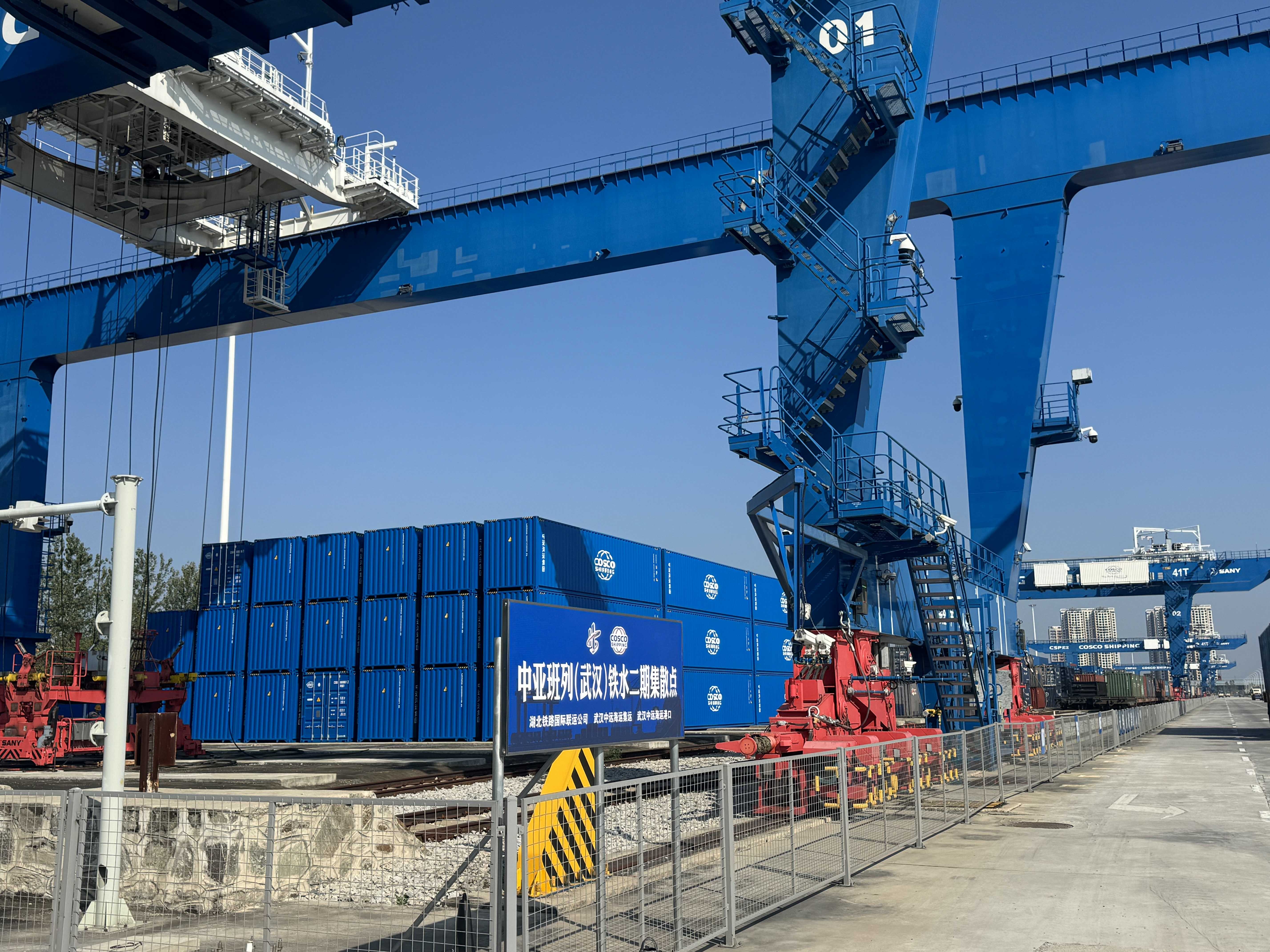 ��yun�����������